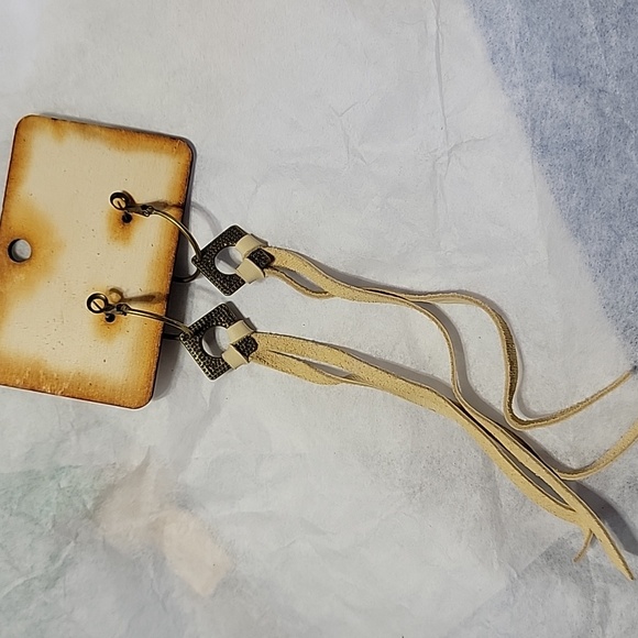 Keep It Gypsy Leather Tassels Dangle Earrings Sand Antiqued Hoops Rustic Metal - Picture 6 of 6